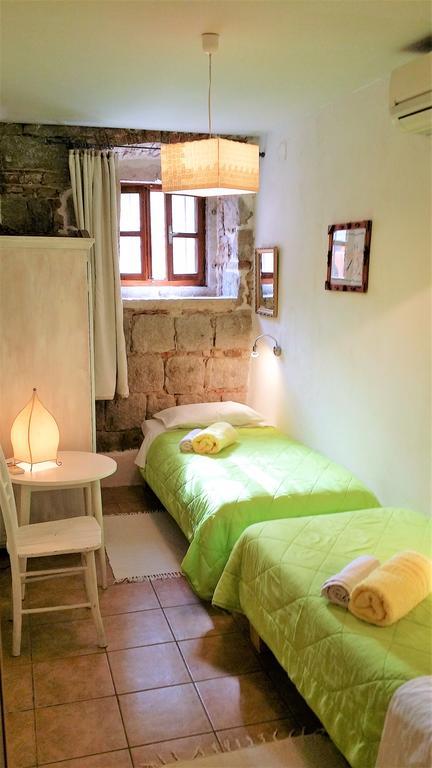 Authentic Mediterranean Apartment Сплит Экстерьер фото