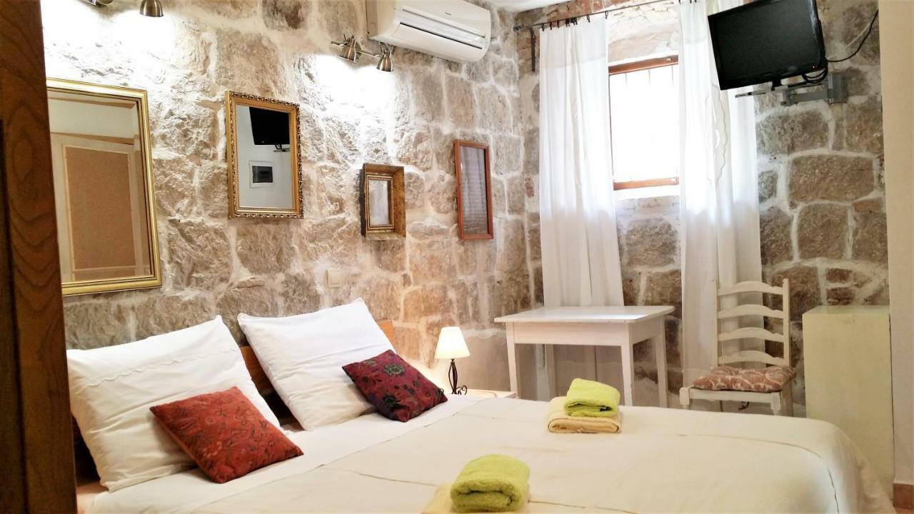 Authentic Mediterranean Apartment Сплит Экстерьер фото